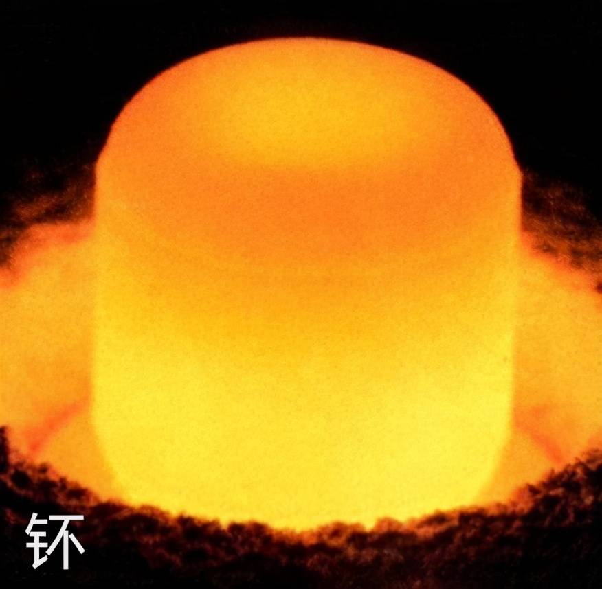 最新铀，照亮未来的光芒，与变化共舞的信心之源